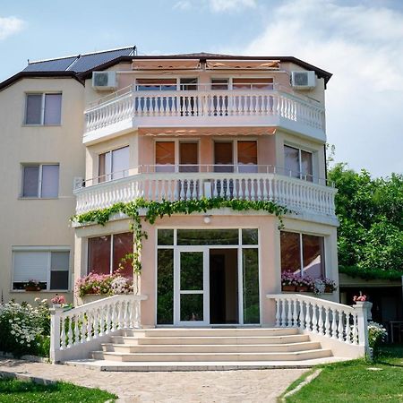 Къща За Гости Slav Hotel Varna Bagian luar foto