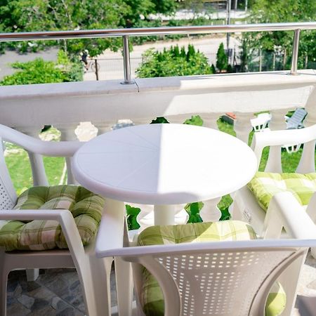 Къща За Гости Slav Hotel Varna Bagian luar foto
