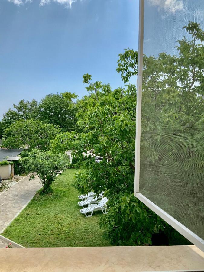 Къща За Гости Slav Hotel Varna Bagian luar foto