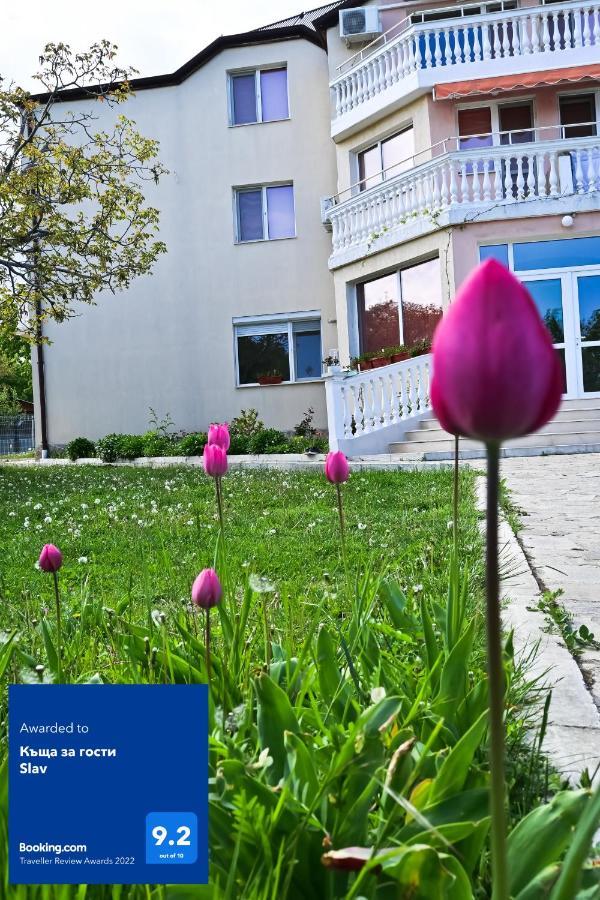 Къща За Гости Slav Hotel Varna Bagian luar foto