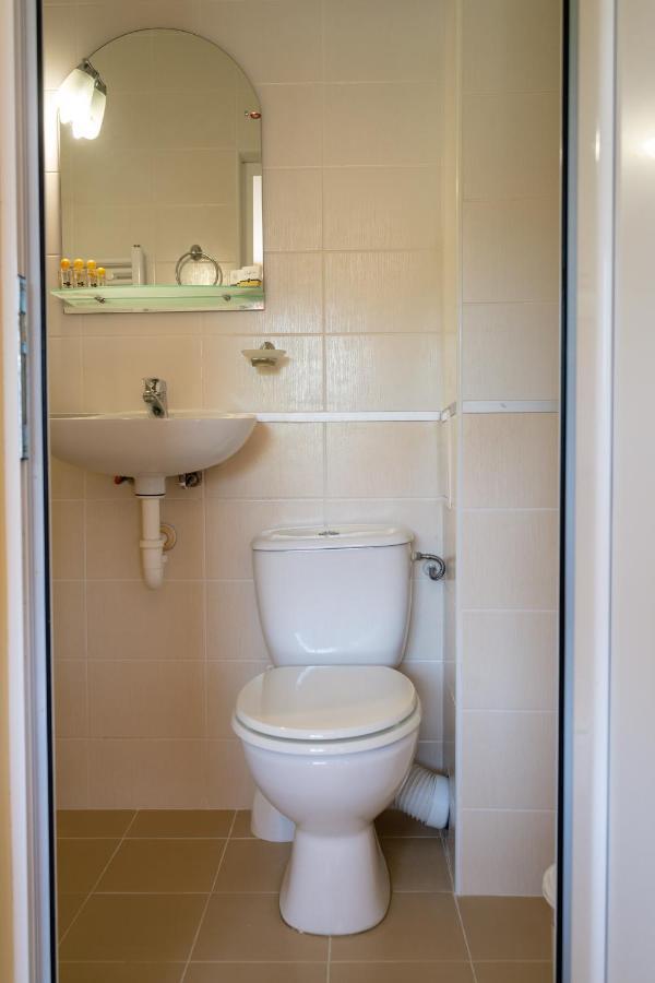 Къща За Гости Slav Hotel Varna Bagian luar foto